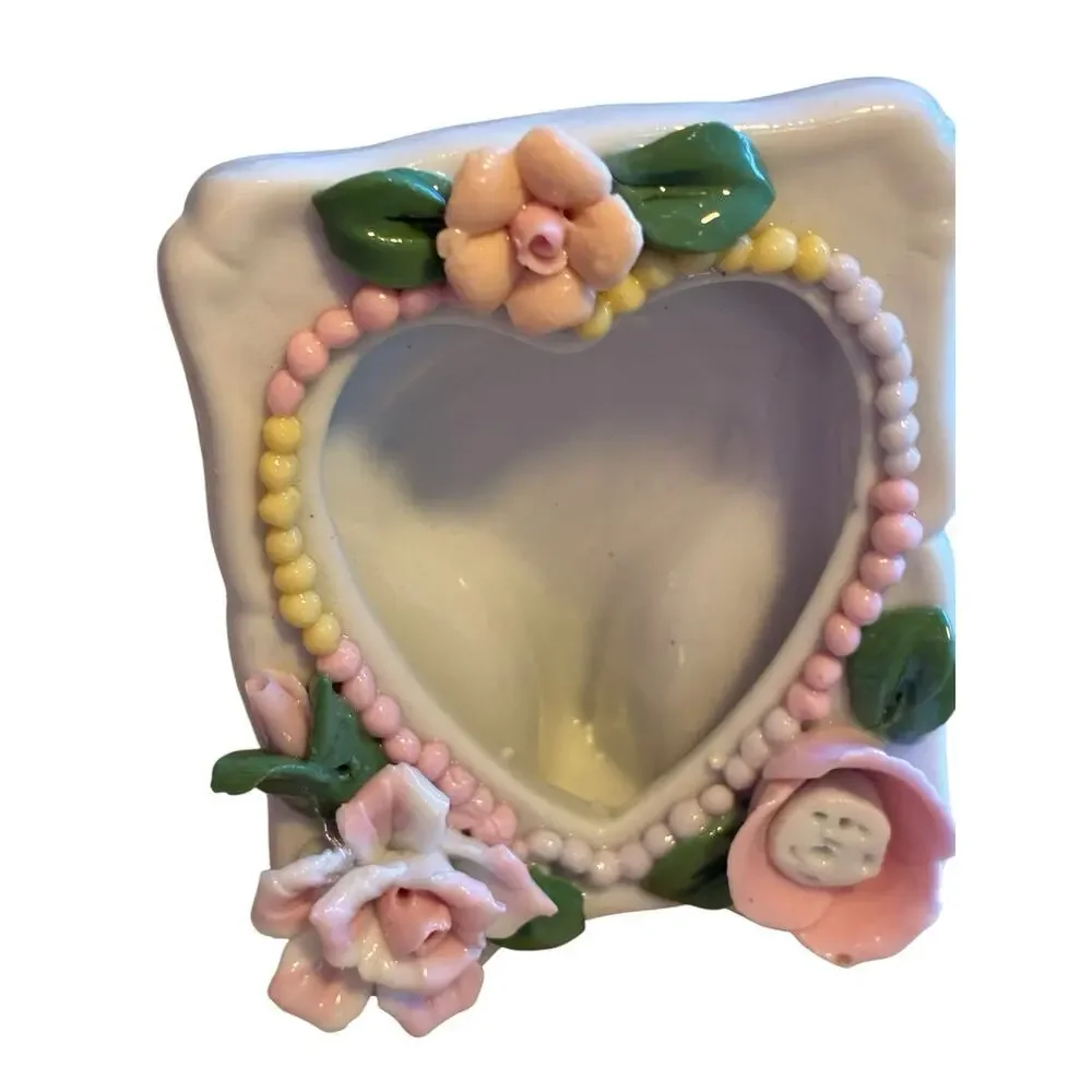 VTG 80s 3D Photo Frame Pink Roses Heart Victorian Porcelain Standing Cottage
